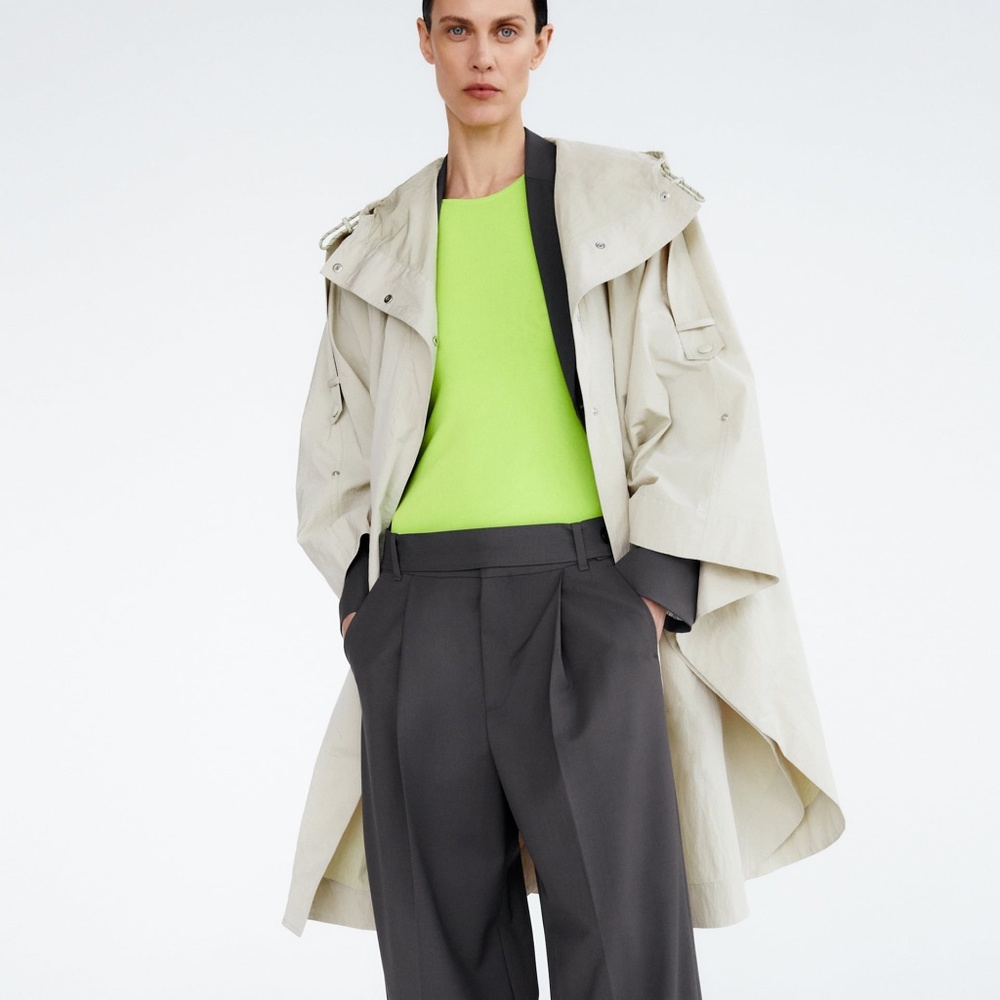 NIB ZARA HOODED PONCHO LIMITED EDITION M